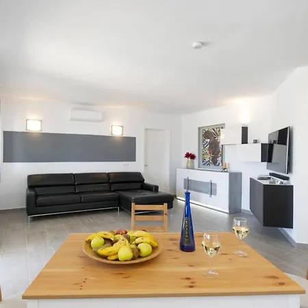 Giorgia By Villa Playa Blanca (Lanzarote)